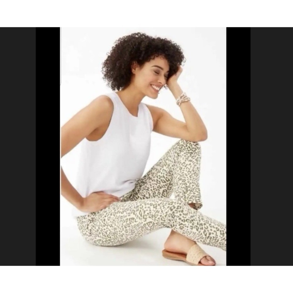 Tommy Bahama Women's Pants Ella Twill High Rise Ankle Coconut Leopard Size 16